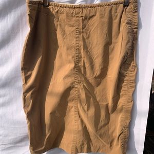 Club Monaco camel skirt. Great condition.